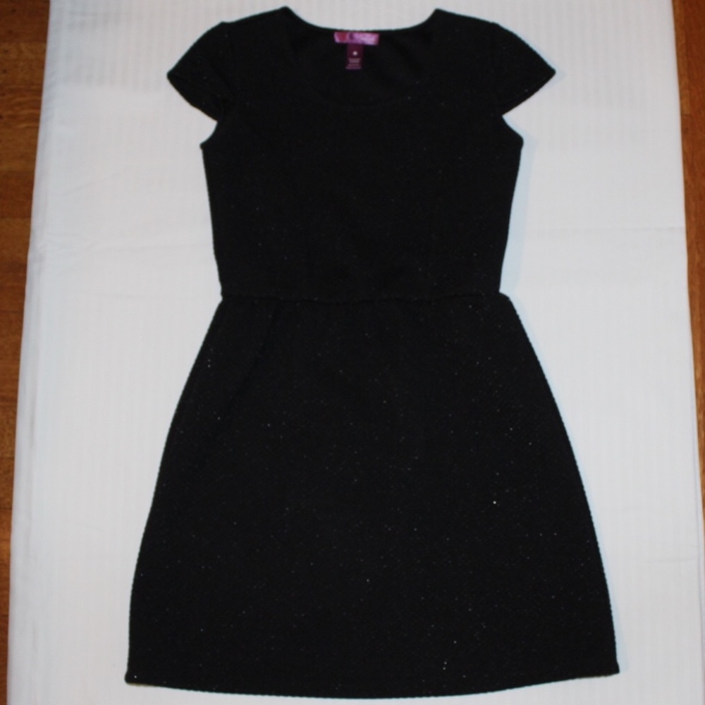 EUC Aqua Kids Black Cap Sleeved Dress